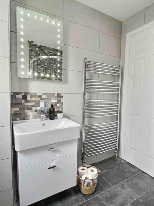 Home In Solihull - Near Nec, Bhx & Solihull Town Centre Birmingham Exterior foto